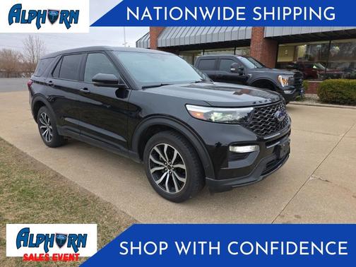 Black 2021 Ford Explorer ST