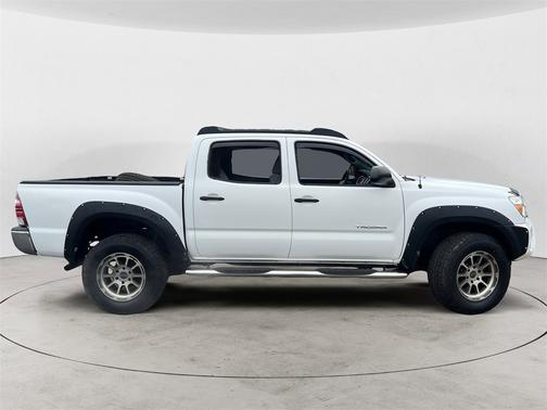 2015 Toyota Tacoma Base