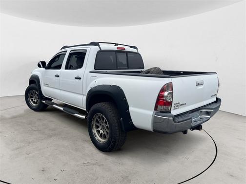 2015 Toyota Tacoma Base