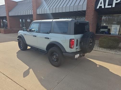 2023 Ford Bronco Black Diamond