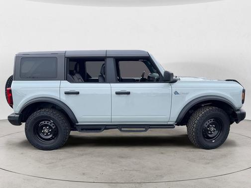 Cactus Gray 2023 Ford Bronco Black Diamond