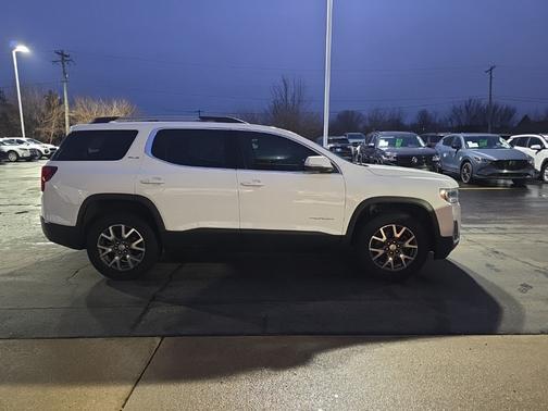 2020 GMC Acadia SLE