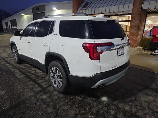 2020 GMC Acadia SLE