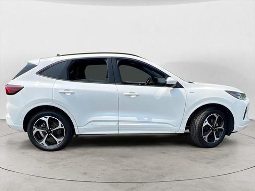 2024 Ford Escape ST-Line Select