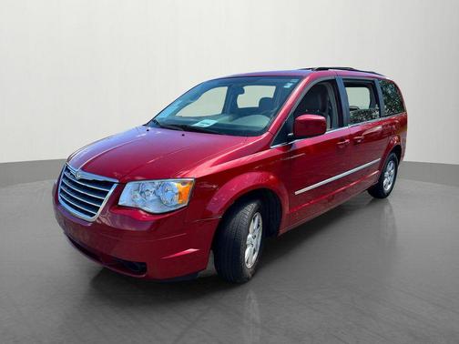 Inferno Red Crystal Pearlcoat 2010 Chrysler Town & Country Touring