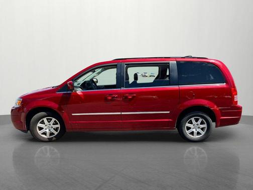 Inferno Red Crystal Pearlcoat 2010 Chrysler Town & Country Touring