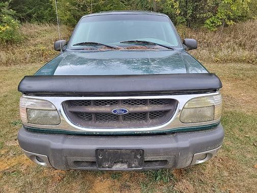 2000 Ford Explorer XLT