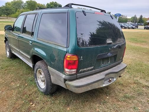 2000 Ford Explorer XLT