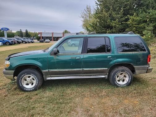 2000 Ford Explorer XLT