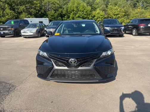 2023 Toyota Camry SE Nightshade