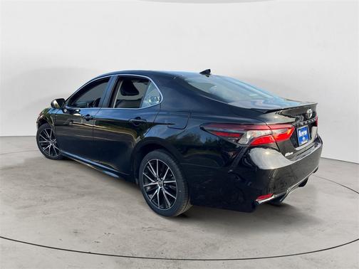 2023 Toyota Camry SE Nightshade