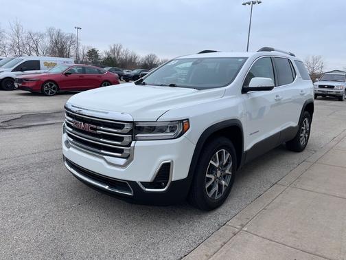 Summit White 2023 GMC Acadia SLT