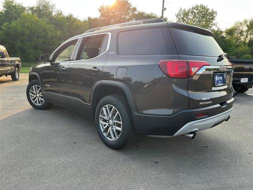 2019 GMC Acadia SLE-2