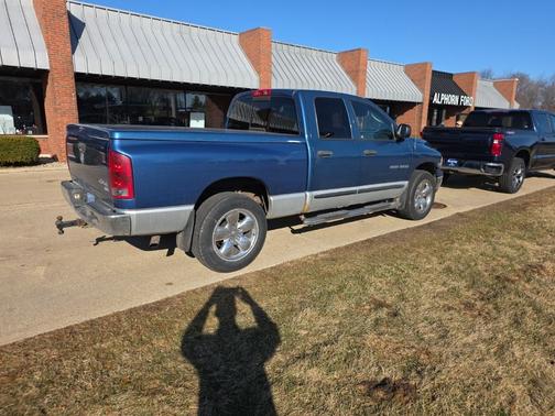 2005 Dodge Ram 1500 SLT