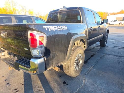 2021 Toyota Tacoma SR5