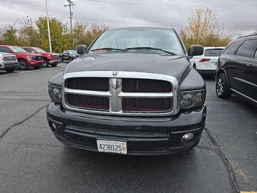 2004 Dodge Ram 1500 SLT