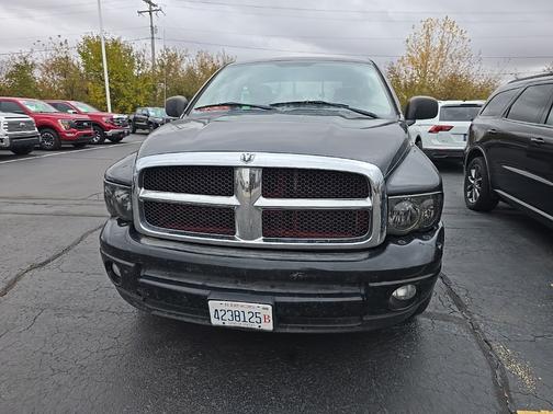 2004 Dodge Ram 1500 SLT
