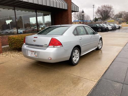 2010 Chevrolet Impala LS