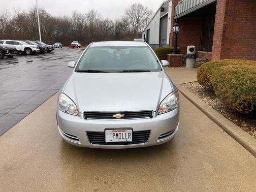2010 Chevrolet Impala LS