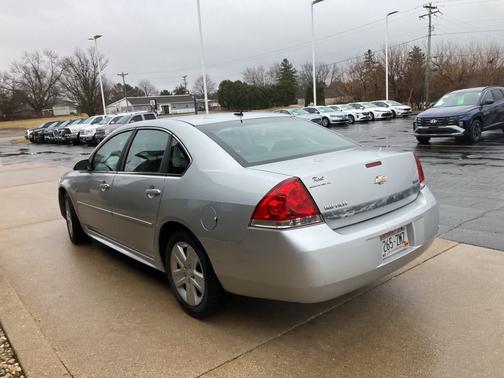 2010 Chevrolet Impala LS