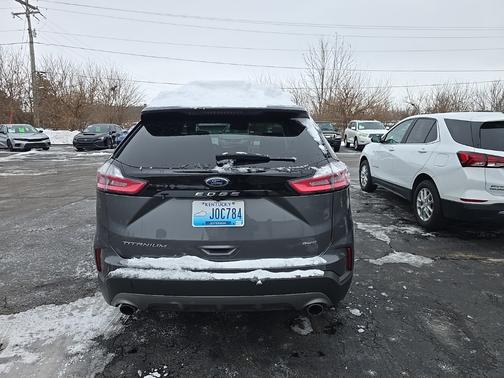 2024 Ford Edge Titanium