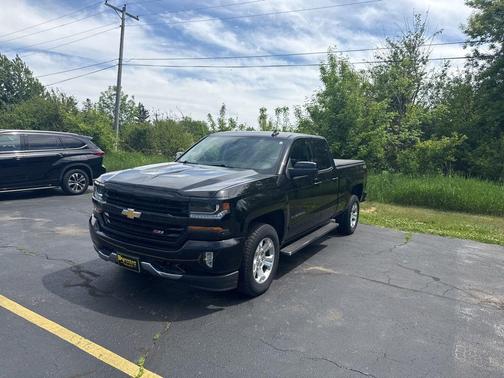 Black 2017 Chevrolet Silverado 1500 LT