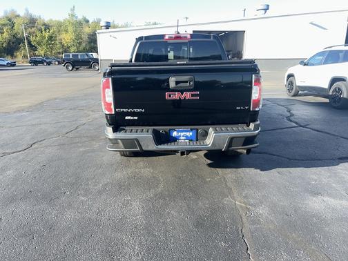 2017 GMC Canyon SLT