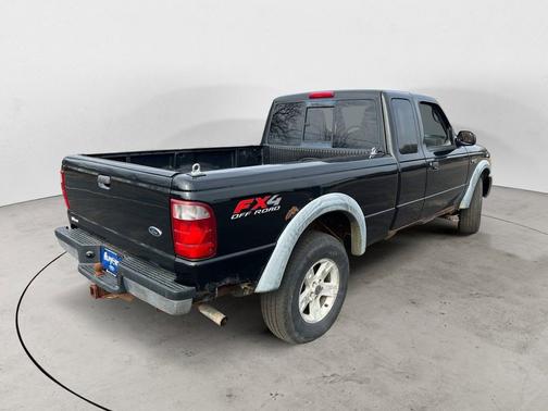 Black Clearcoat 2004 Ford Ranger Edge