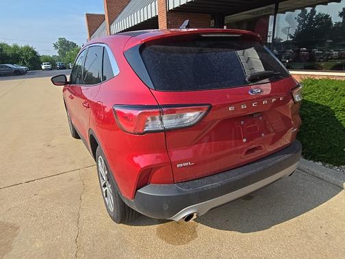 2022 Ford Escape SEL
