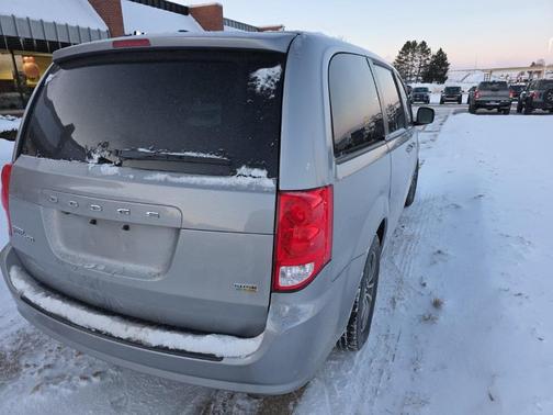 2018 Dodge Grand Caravan SE Plus
