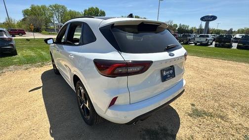 2025 Ford Escape ST-Line Elite