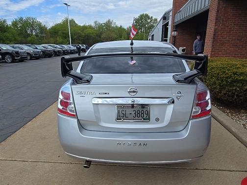 Brilliant Silver Metallic 2010 Nissan Sentra 2.0 S