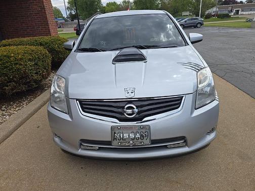 Brilliant Silver Metallic 2010 Nissan Sentra 2.0 S
