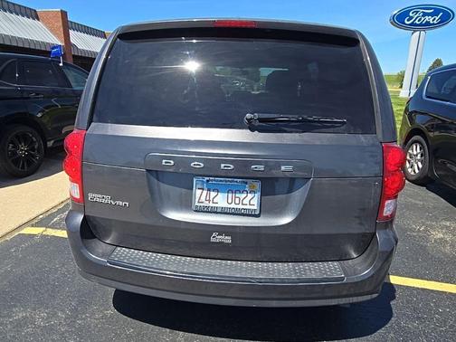 Granite Crystal Metallic Clearcoat 2016 Dodge Grand Caravan SE Plus