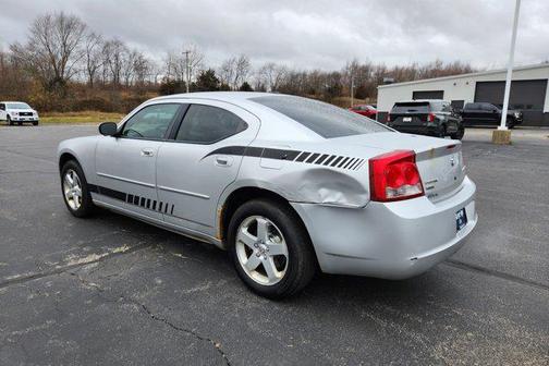 2010 Dodge Charger SE