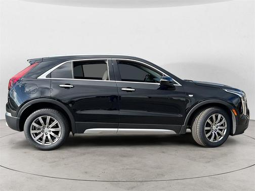 2021 Cadillac XT4 Premium Luxury