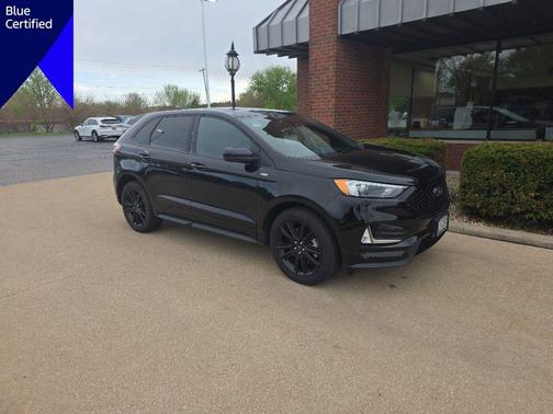 Black Metallic 2023 Ford Edge ST Line