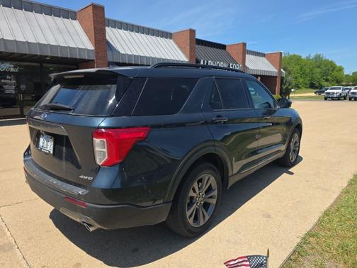 Blue Metallic 2024 Ford Explorer XLT