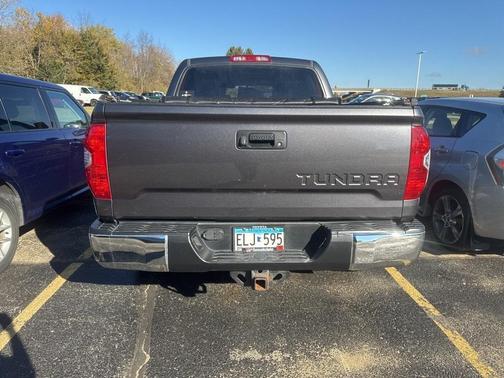 2017 Toyota Tundra SR5