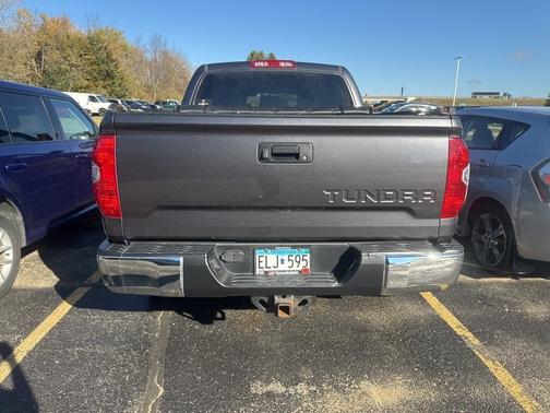 2017 Toyota Tundra SR5