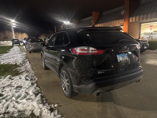 2024 Ford Edge Titanium