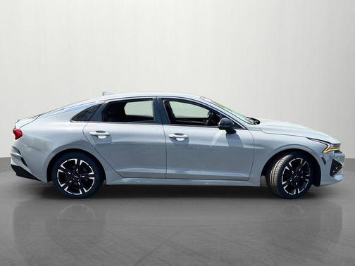 Wolf Gray 2022 Kia K5 GT-Line