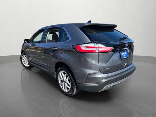 Gray Metallic 2024 Ford Edge SEL
