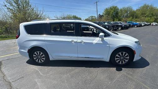 2020 Chrysler Pacifica Touring L Plus