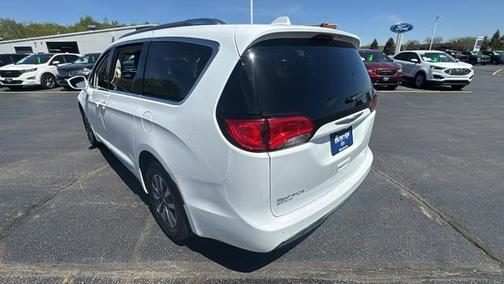 2020 Chrysler Pacifica Touring L Plus