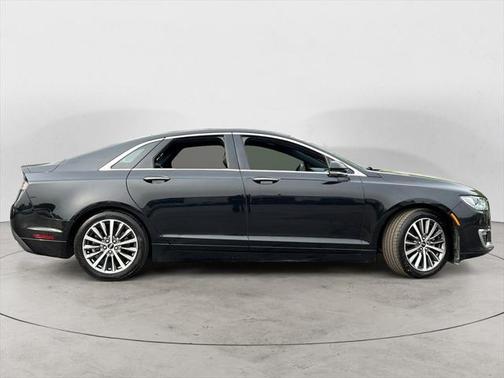 2020 Lincoln MKZ Standard