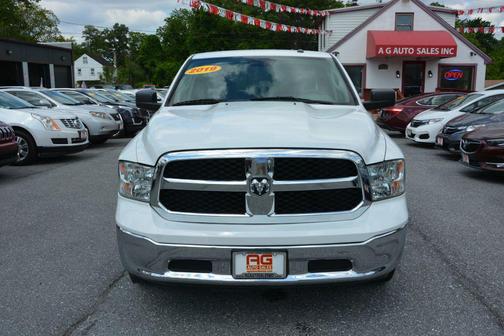 White 2019 RAM 1500 SLT