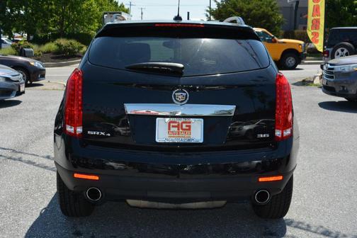 Black 2016 Cadillac SRX Luxury Collection