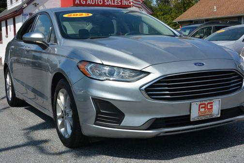 2020 Ford Fusion SE