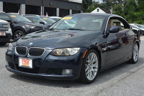 2010 BMW 328 328i Convertible 2D